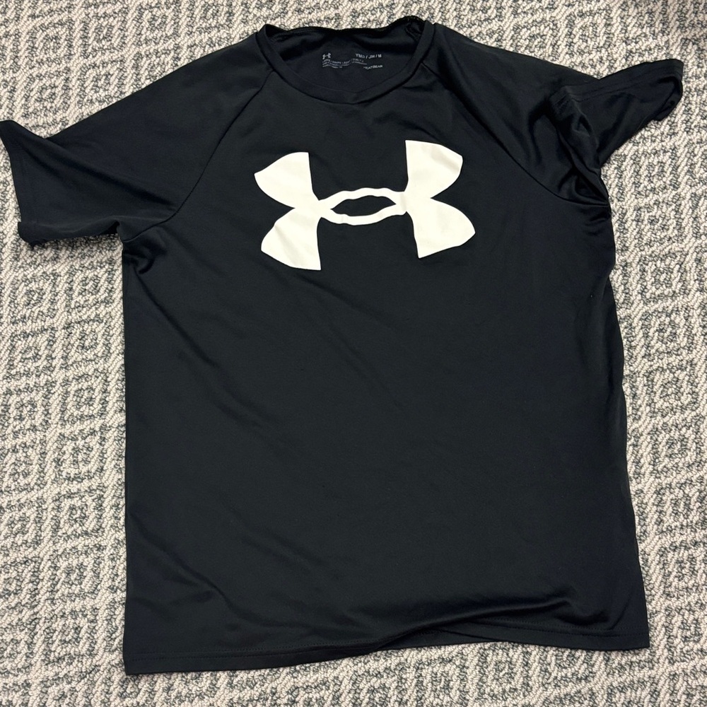 Under Armour Boy’s Black and White Short Sleeve Tee